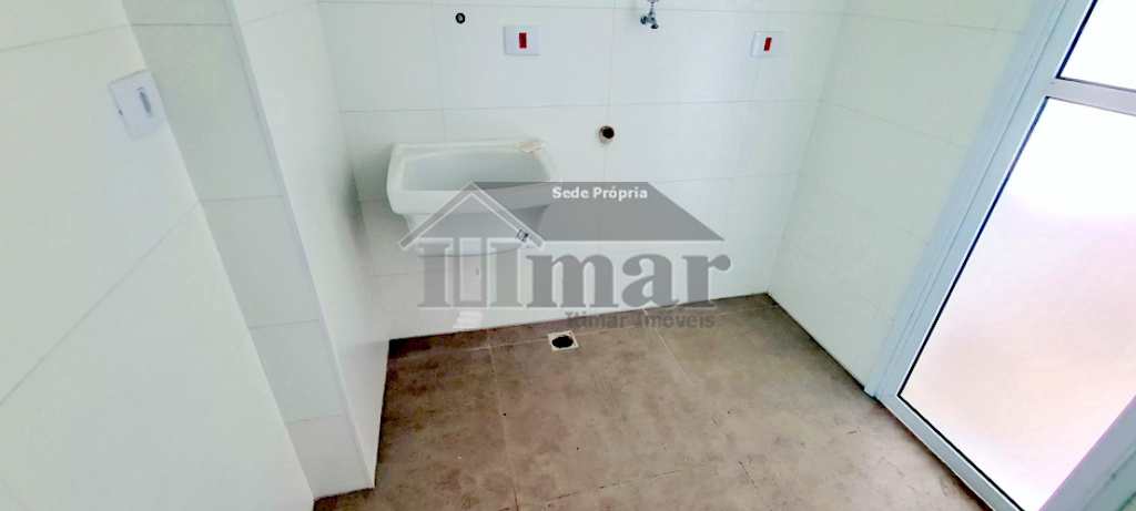Apartamento em Guarujá, no bairro Frente Ao Mar