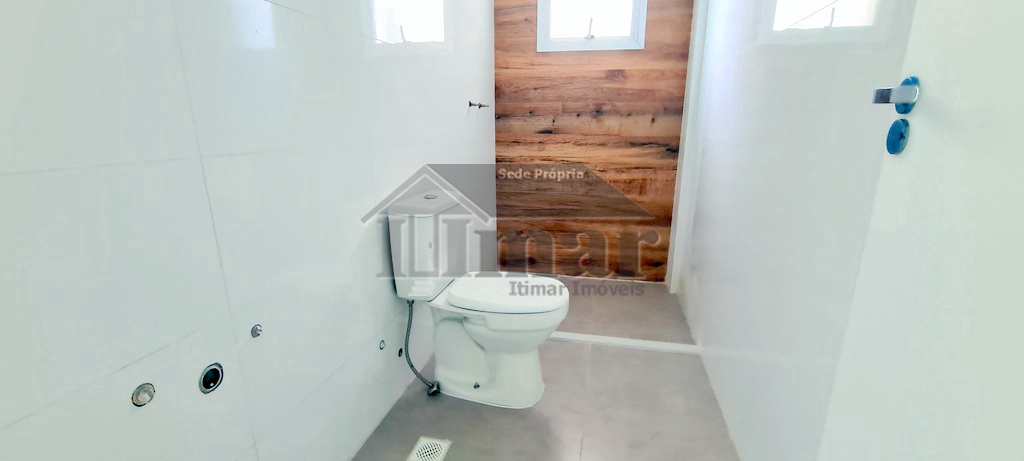 Apartamento em Guarujá, no bairro Frente Ao Mar