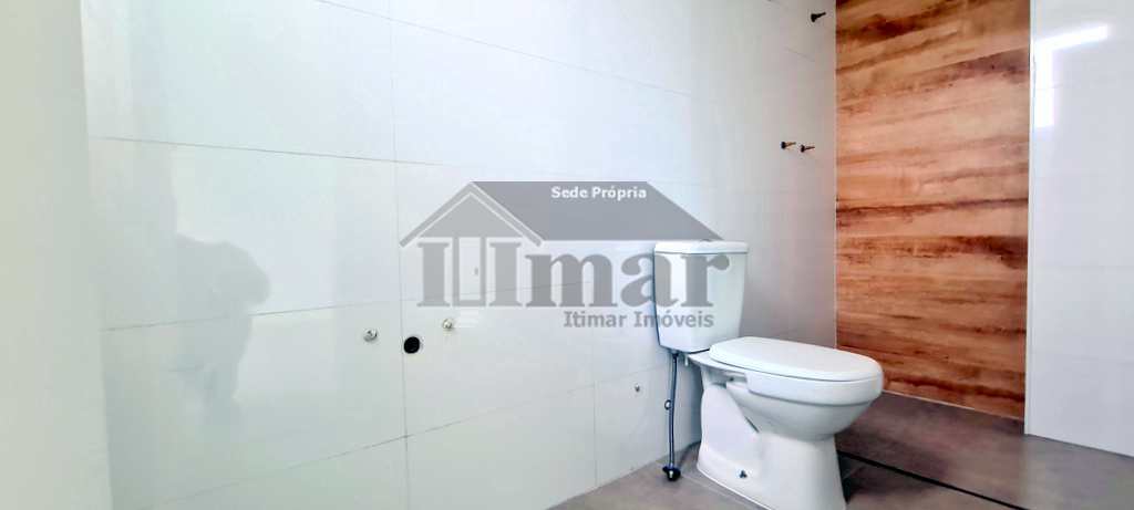Apartamento em Guarujá, no bairro Frente Ao Mar