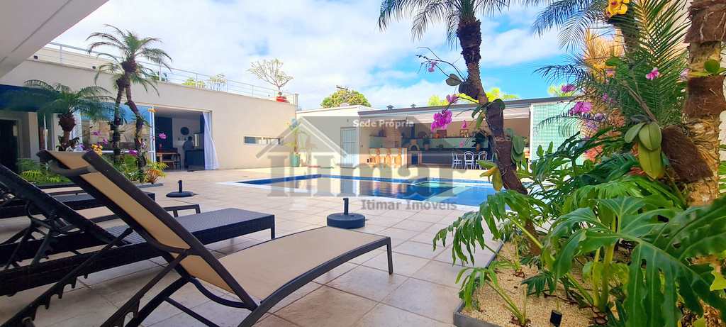 Casa em Guarujá, no bairro Praia da Enseada
