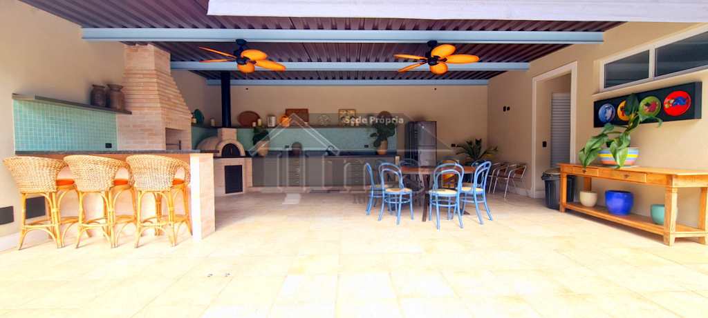 Casa em Guarujá, no bairro Praia da Enseada