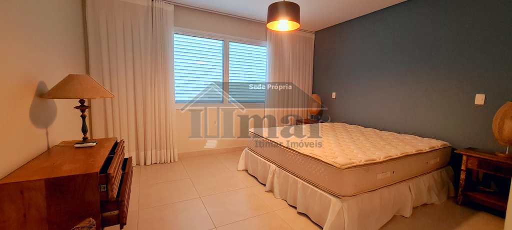 Casa em Guarujá, no bairro Praia da Enseada