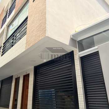 Casa em Guarujá, bairro Praia da Enseada