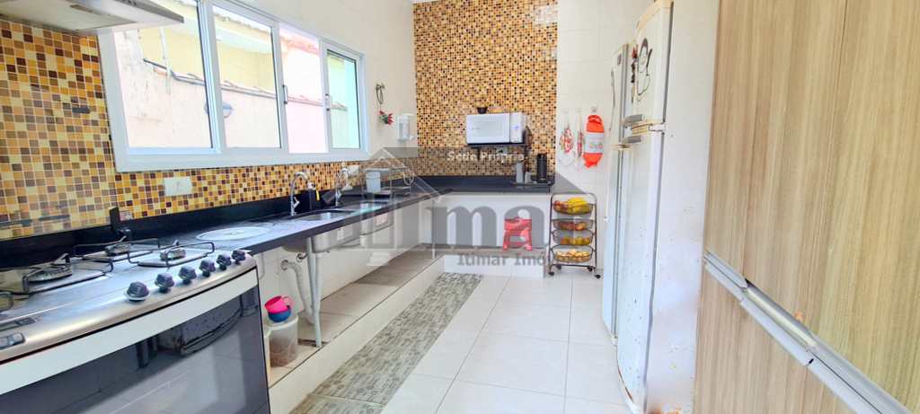 Casa em Guarujá, no bairro Praia da Enseada