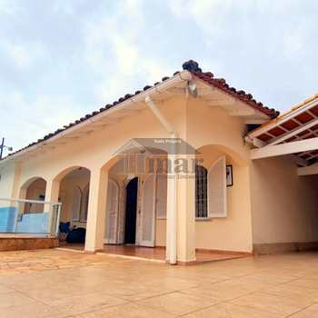 Casa em Guarujá, bairro Praia da Enseada