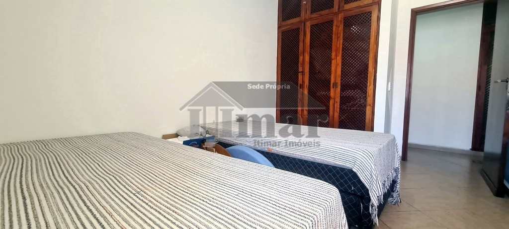 Casa em Guarujá, no bairro Praia da Enseada