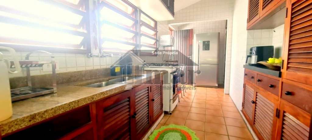 Casa em Guarujá, no bairro Praia da Enseada