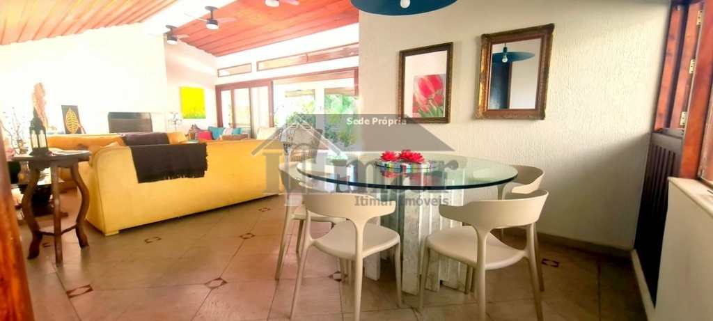 Casa em Guarujá, no bairro Praia da Enseada