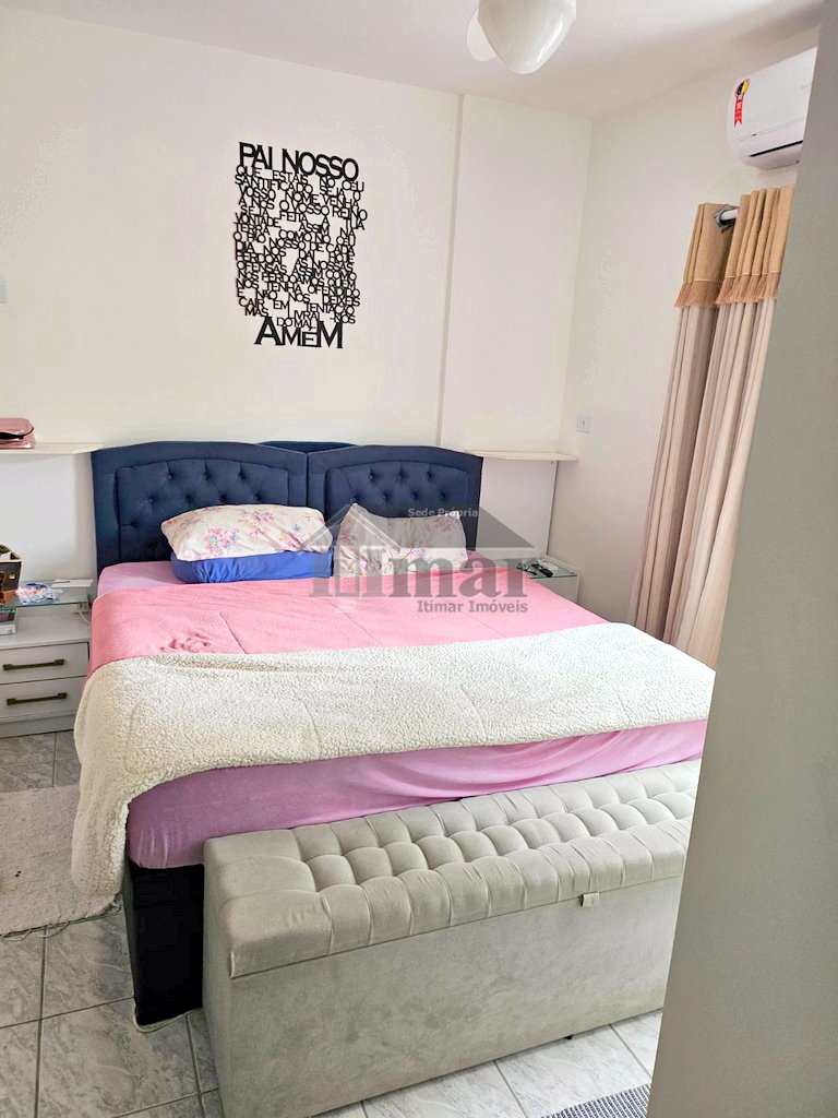 Apartamento em Guarujá, no bairro Praia das Pitangueiras