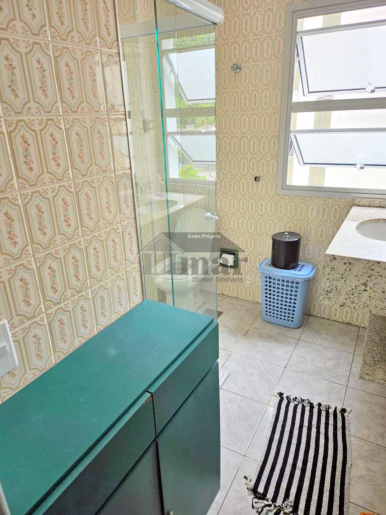 Apartamento em Guarujá, no bairro Praia das Pitangueiras