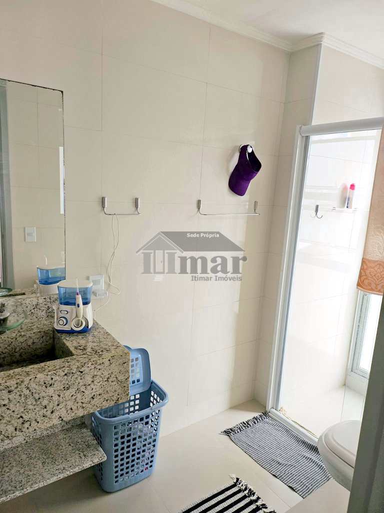 Apartamento em Guarujá, no bairro Praia das Pitangueiras