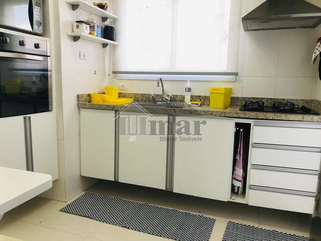 Apartamento em Guarujá, no bairro Praia da Enseada