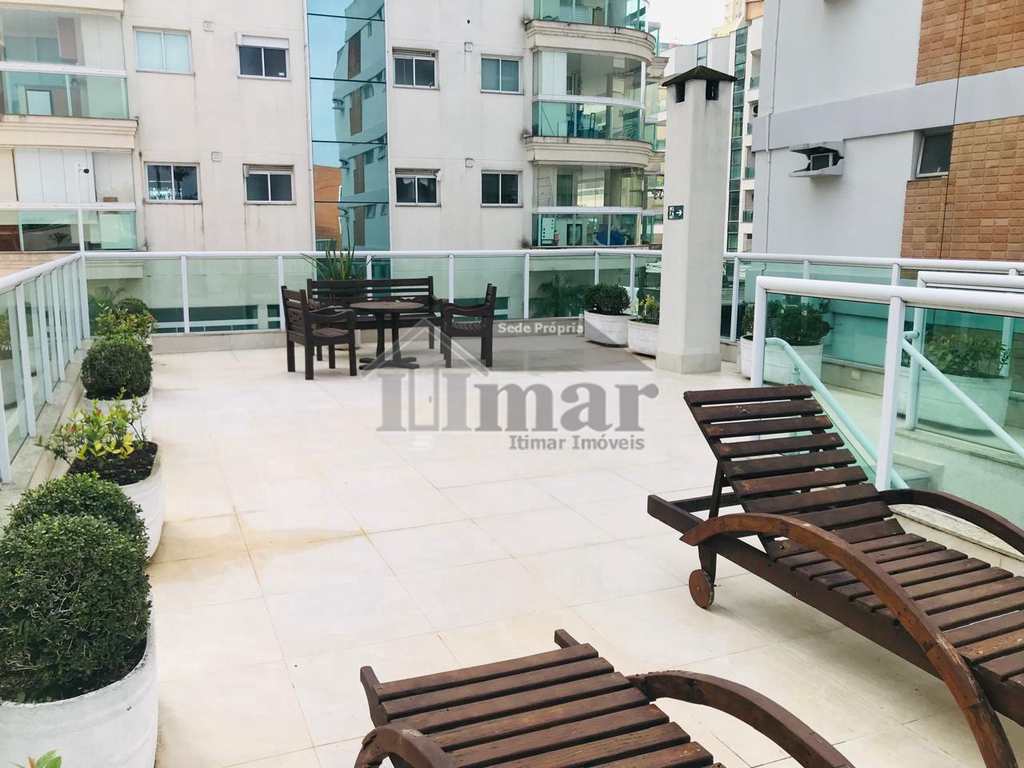 Apartamento em Guarujá, no bairro Praia da Enseada