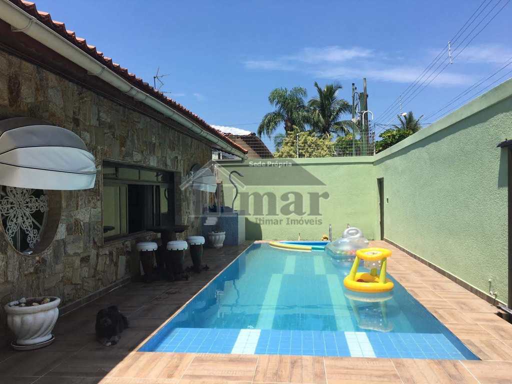 Casa em Guarujá, no bairro Praia da Enseada
