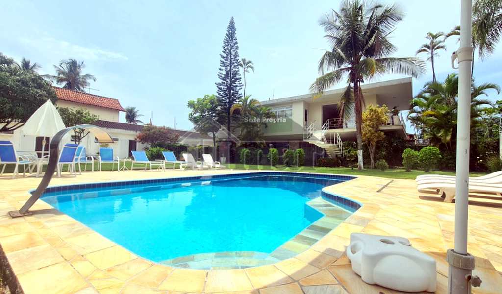 Casa em Guarujá, bairro Praia da Enseada