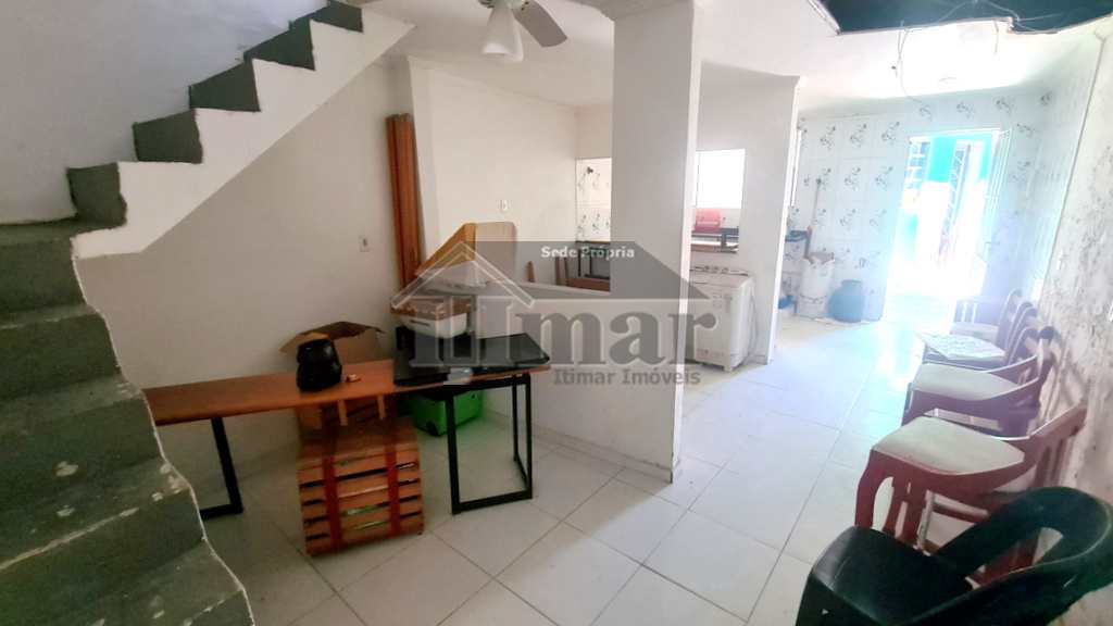 Casa em Guarujá, no bairro Praia do Góes