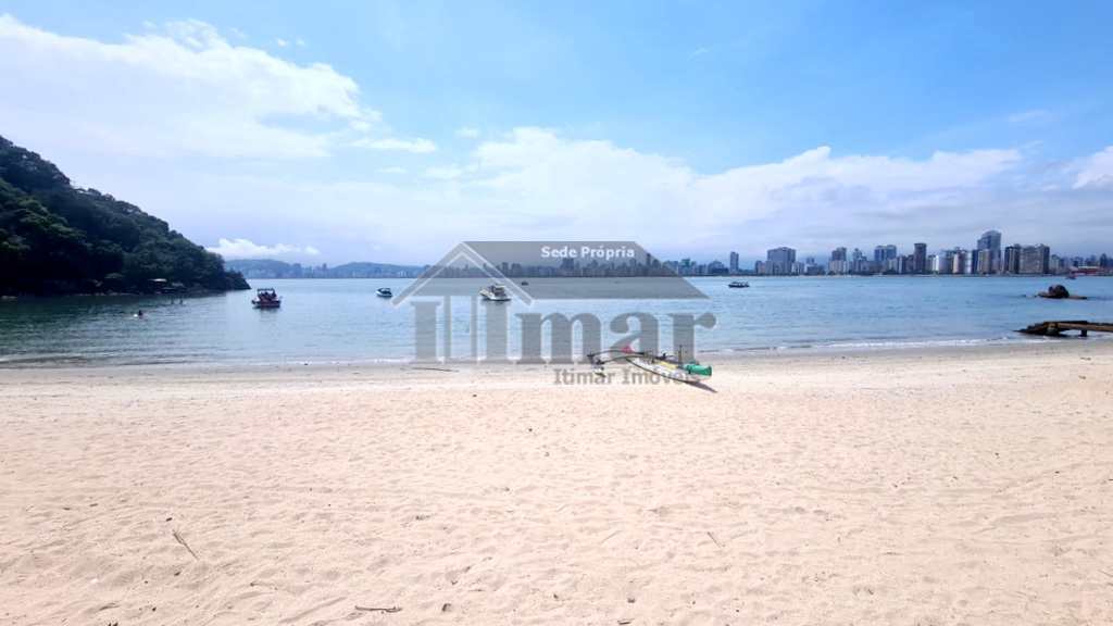 Casa em Guarujá, no bairro Praia do Góes