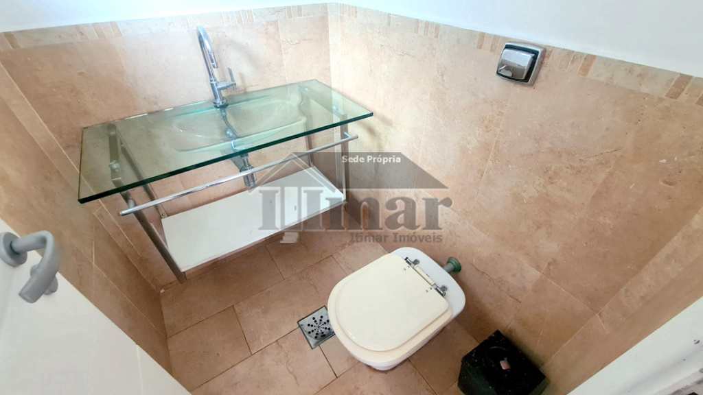Casa em Guarujá, no bairro Praia da Enseada