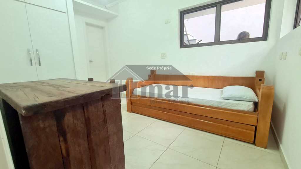 Casa em Guarujá, no bairro Praia da Enseada
