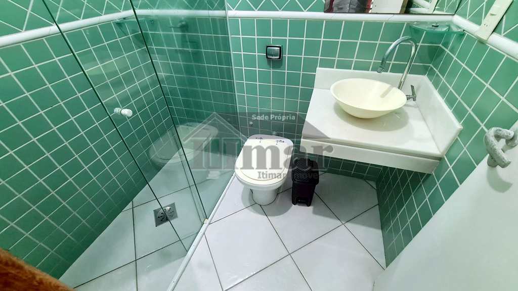 Casa em Guarujá, no bairro Praia da Enseada