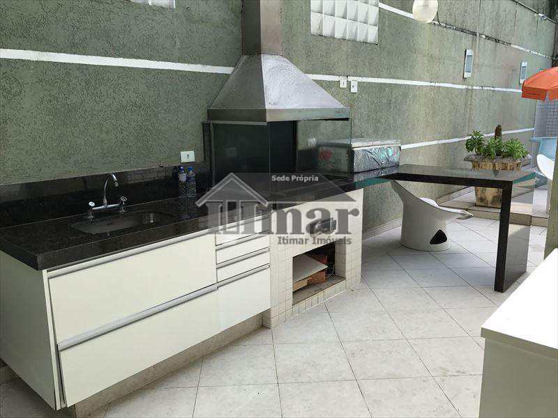 Casa em Guarujá, no bairro Praia da Enseada