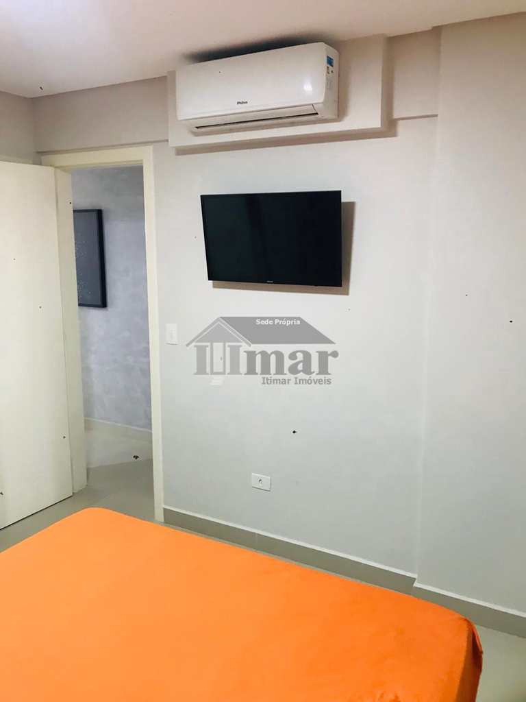 Apartamento em Guarujá, no bairro Praia da Enseada