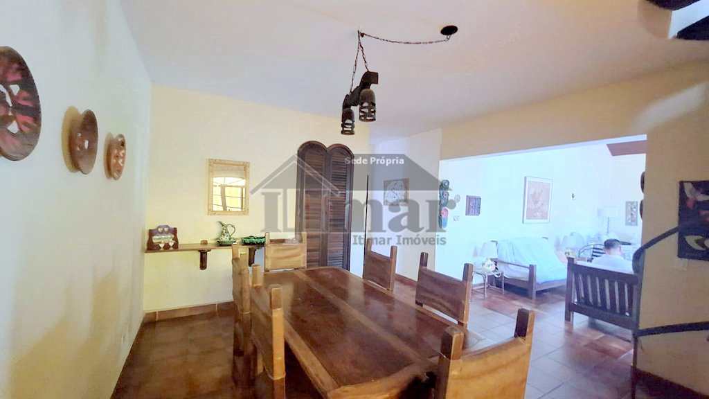 Casa em Guarujá, no bairro Praia da Enseada