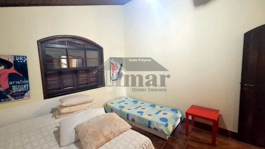 Casa em Guarujá, no bairro Praia da Enseada