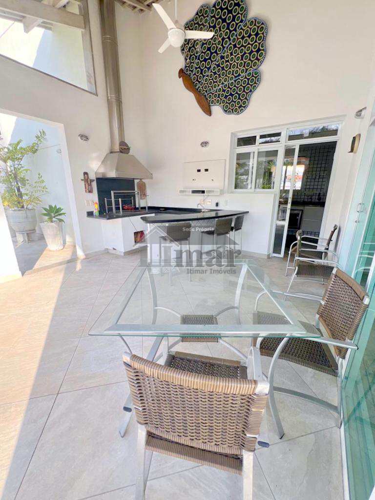 Casa em Guarujá, no bairro Praia da Enseada
