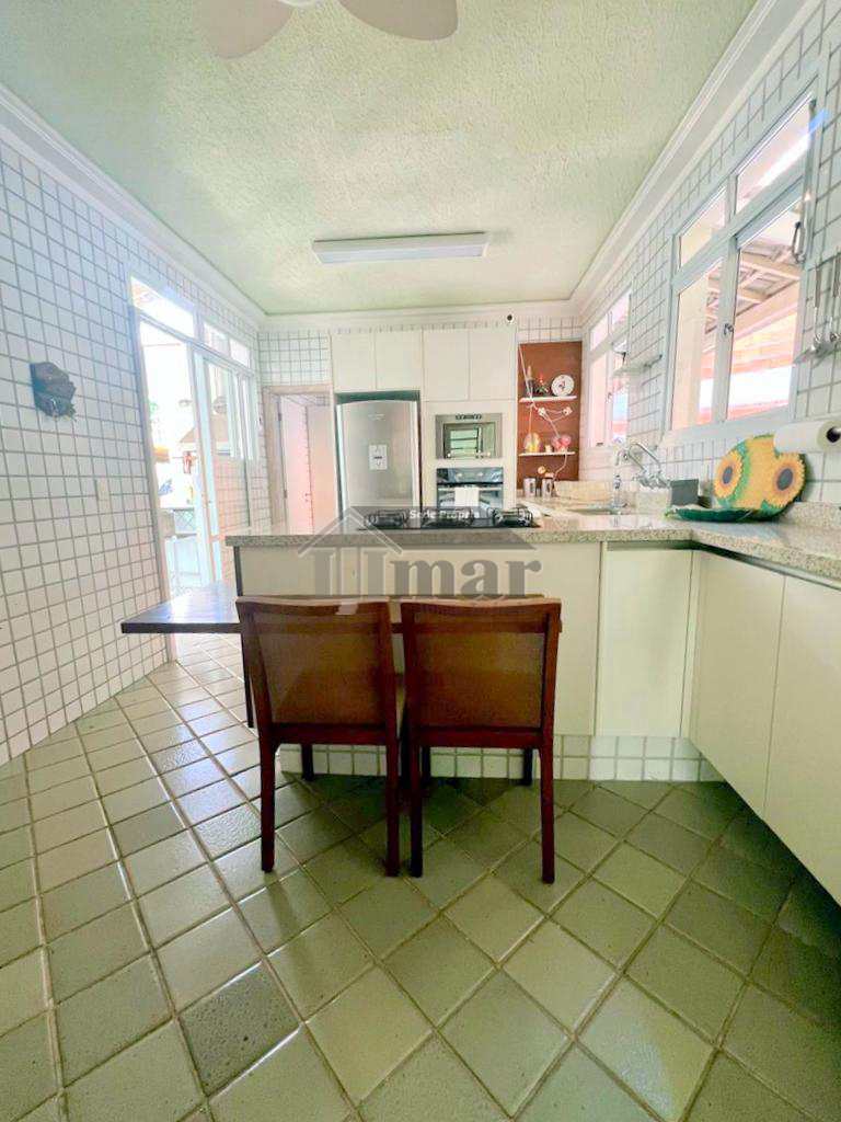 Casa em Guarujá, no bairro Praia da Enseada