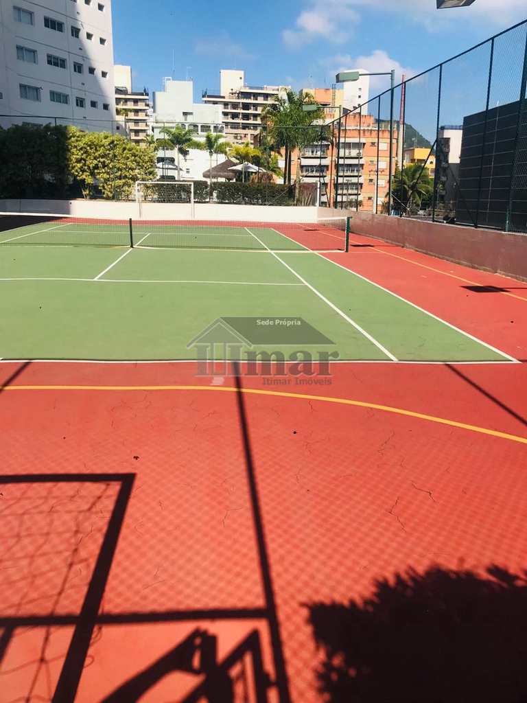 Apartamento em Guarujá, no bairro Enseada