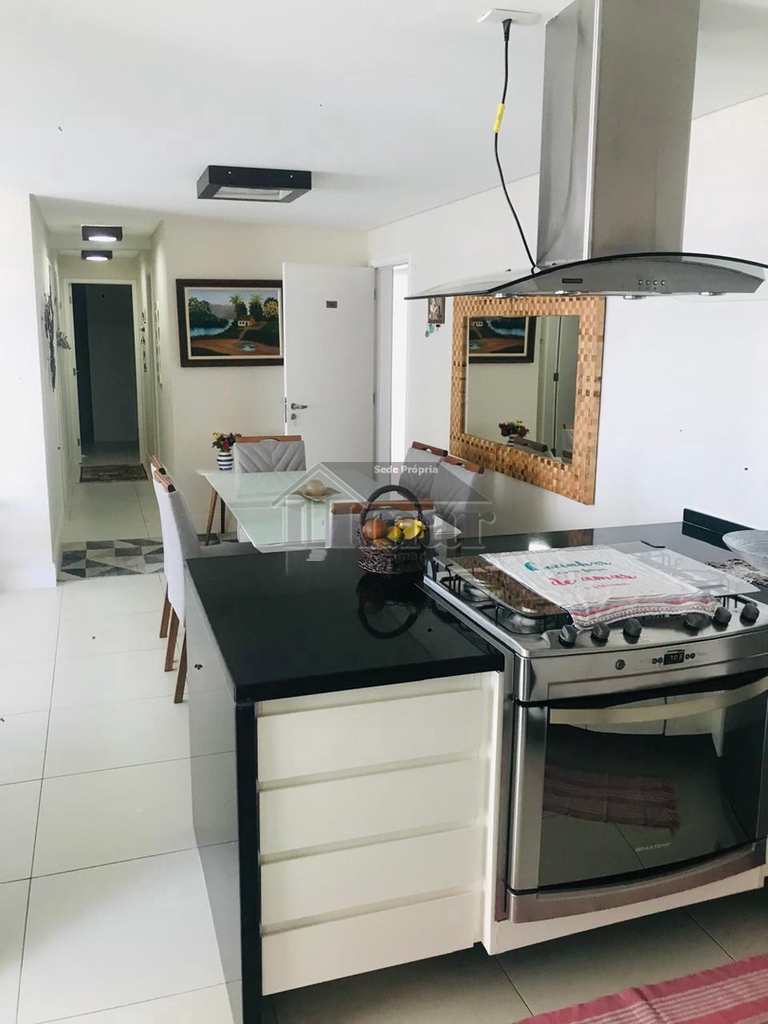 Apartamento em Guarujá, no bairro Enseada