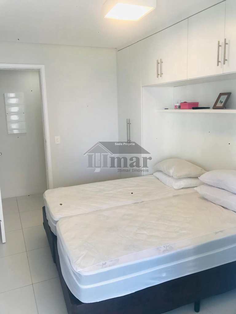 Apartamento em Guarujá, no bairro Enseada