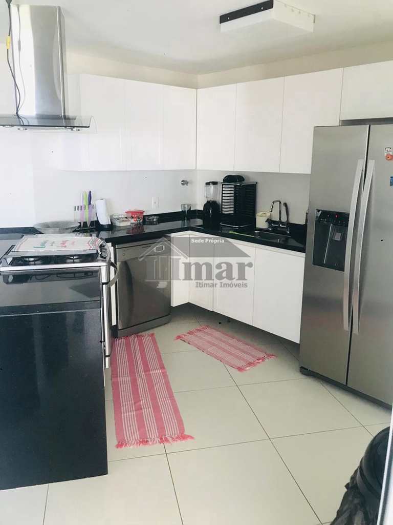 Apartamento em Guarujá, no bairro Enseada