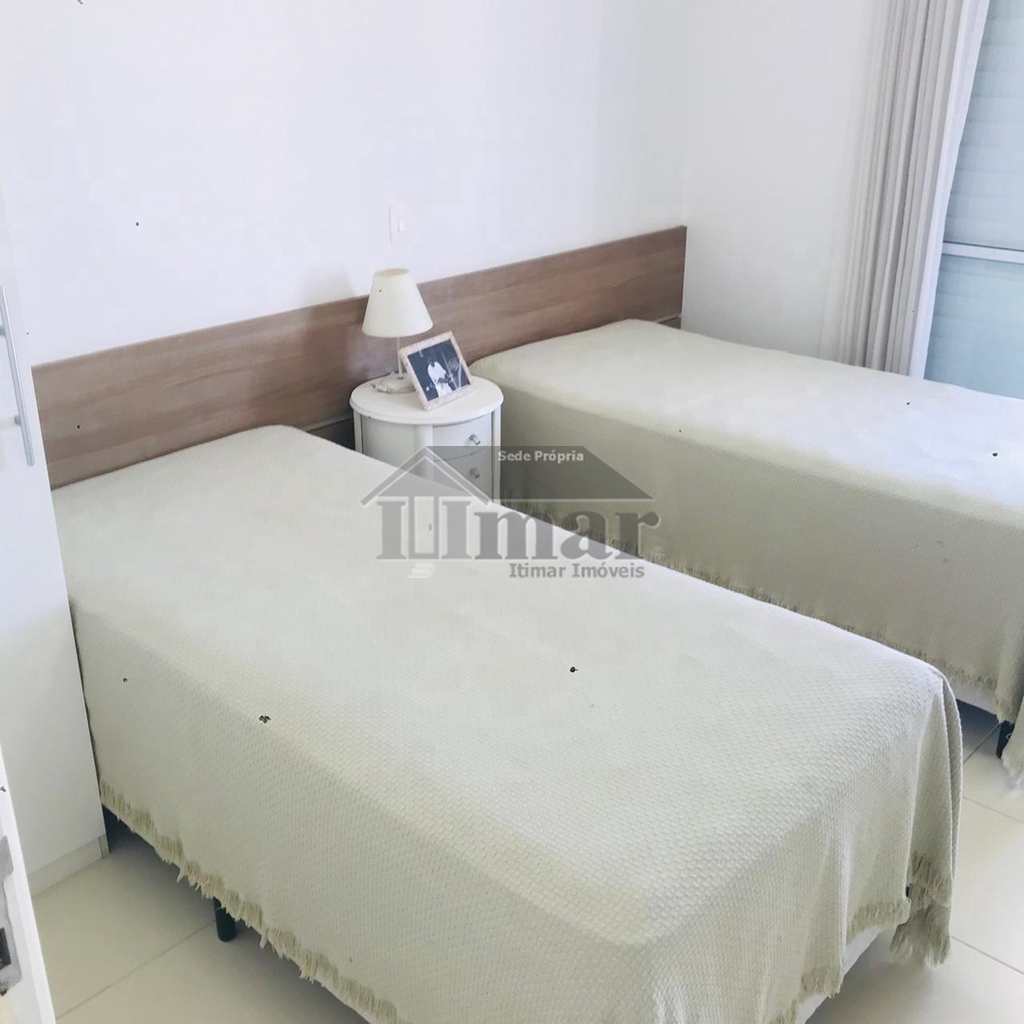 Apartamento em Guarujá, no bairro Praia da Enseada