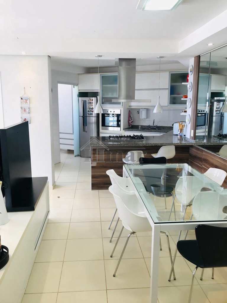 Apartamento em Guarujá, no bairro Praia da Enseada