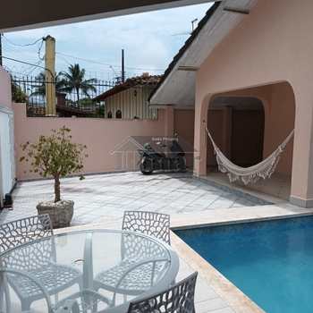 Casa em Guarujá, bairro Balneário Cidade Atlântica