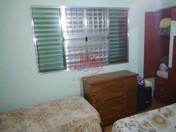 Sobrado, código 905 em Praia Grande, bairro Maracanã