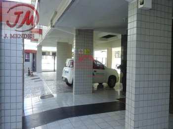 Apartamento, código 617 em Praia Grande, bairro Aviação