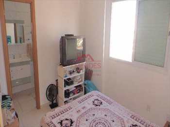 Apartamento, código 462 em Praia Grande, bairro Guilhermina