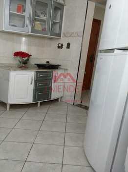 Apartamento, código 422 em Praia Grande, bairro Tupi