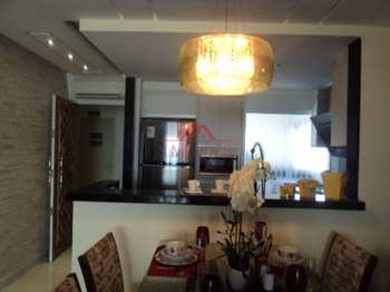 Apartamento, código 360 em Praia Grande, bairro Guilhermina