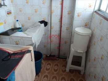 Apartamento, código 66 em Praia Grande, bairro Tupi