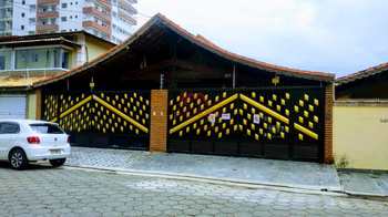 Casa, código 2428 em Praia Grande, bairro Guilhermina