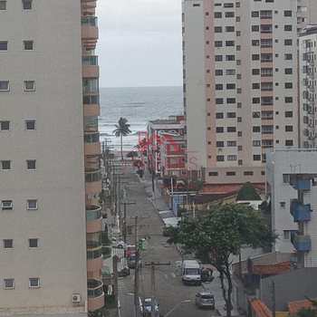 Apartamento em Praia Grande, bairro Tupi