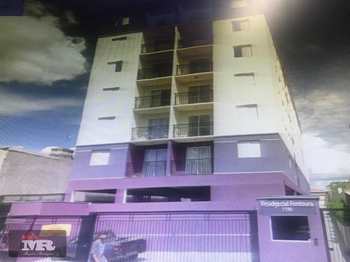 Apartamento, código 1932 em São Paulo, bairro Itaquera