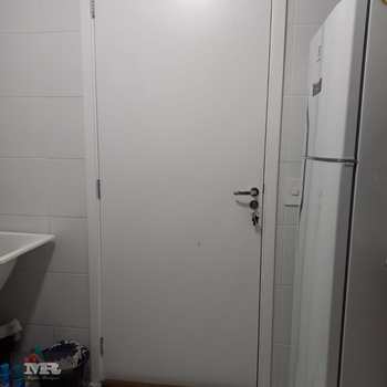 Apartamento em São Paulo, bairro Vila Carmosina