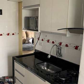 Apartamento em São Paulo, bairro Vila Carmosina