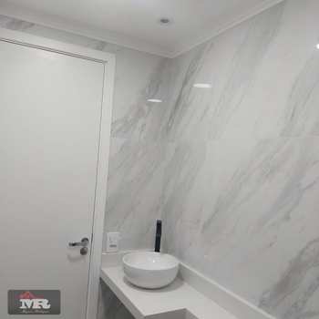 Apartamento em São Paulo, bairro Vila Carmosina