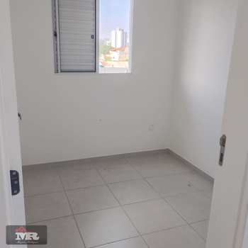 Apartamento em São Paulo, bairro Vila Carmosina